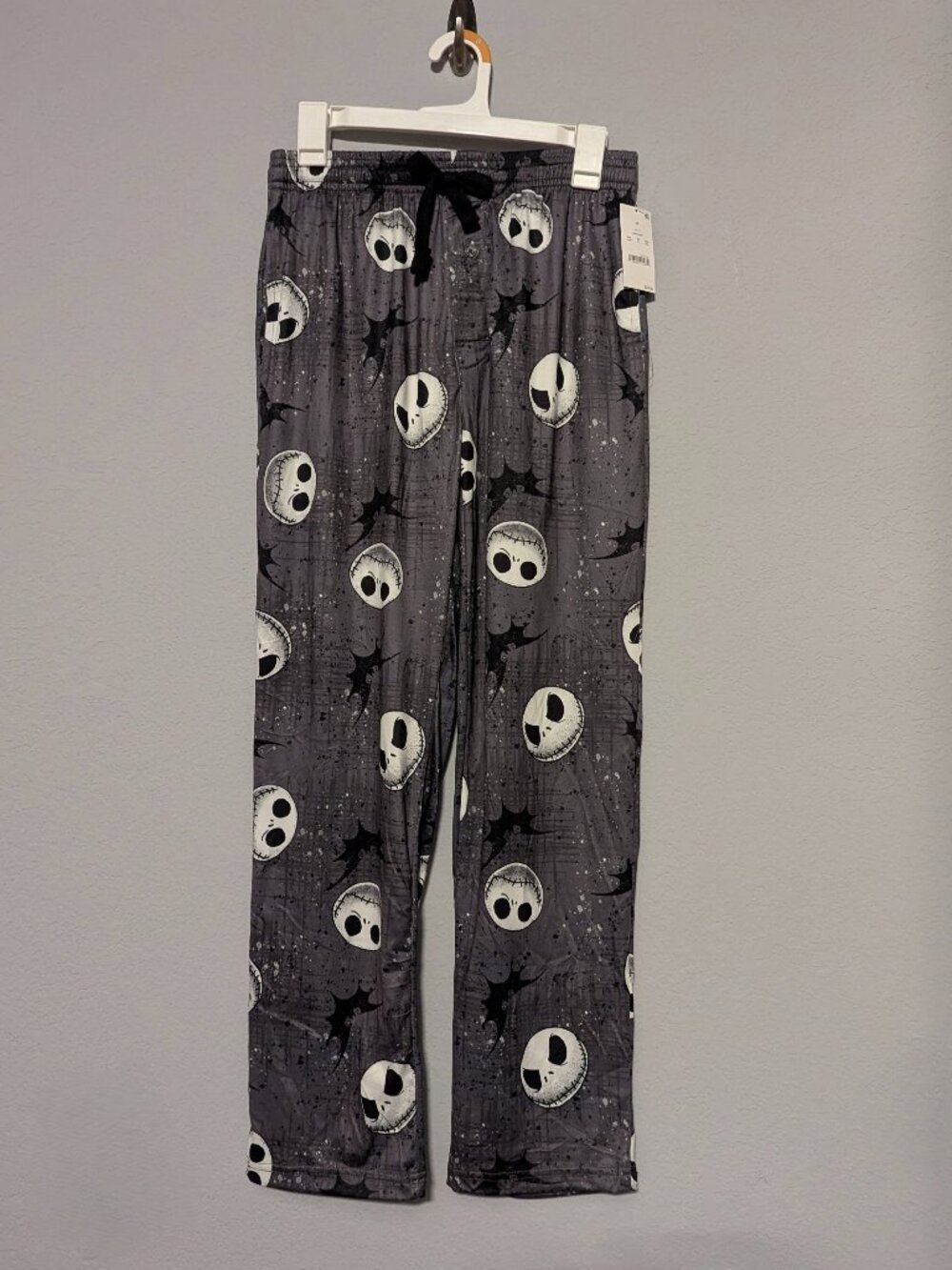NWT Men's The Nightmare Before Christmas Pajama Pants, S, Gray